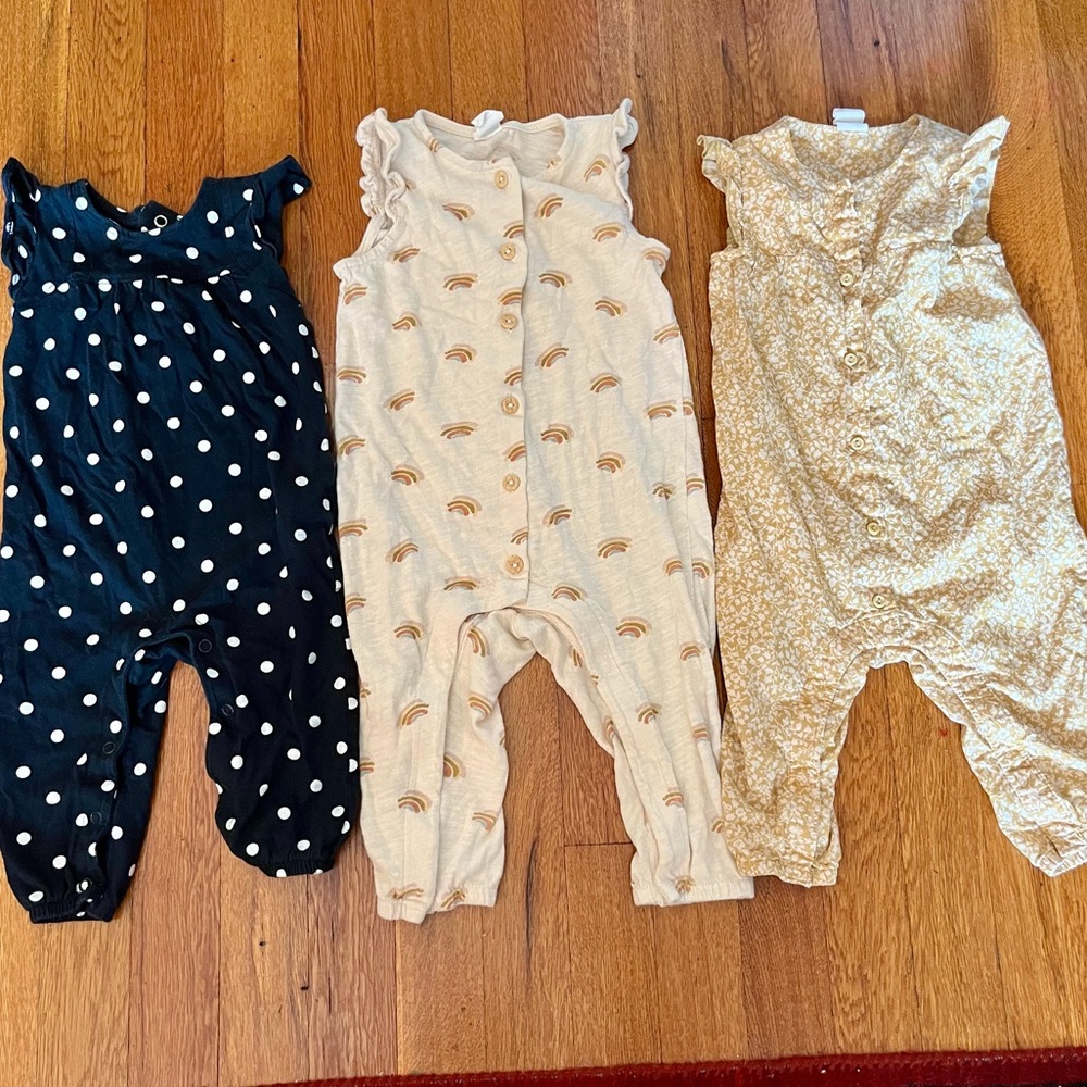 Baby/toddler girl summer jumpsuit/romper onesie bundle/lot - 9-12 months